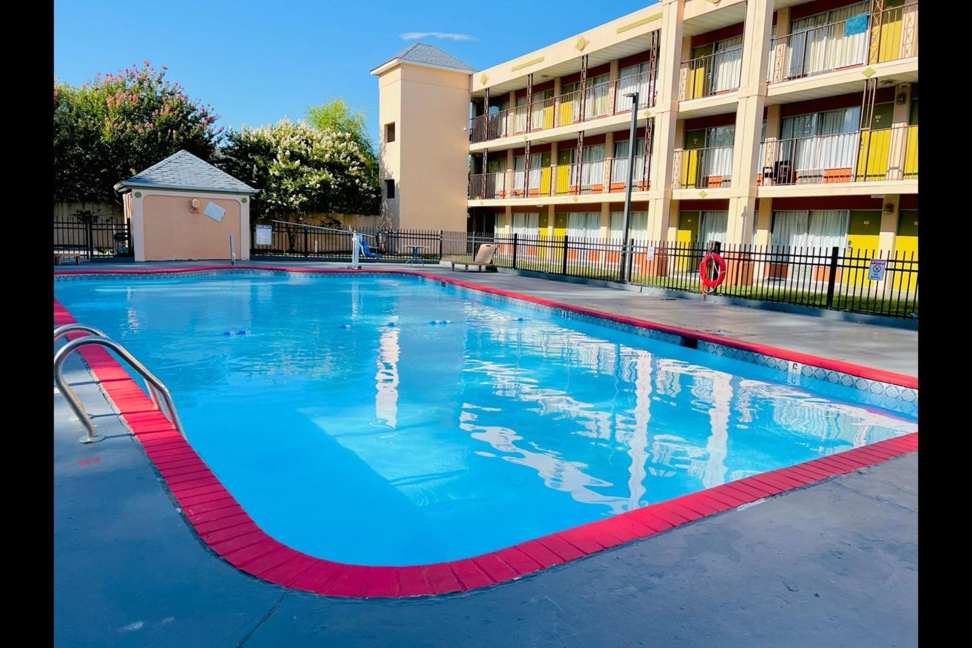 Ashland Studio Inn Richmond North Near Kings Dominion -Listing Partner Buitenkant foto